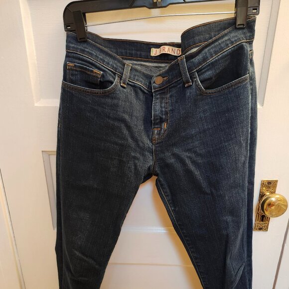 J Brand Women's designer denim - Picture 1 of 3